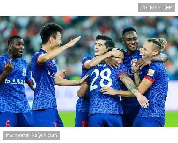 拉唐首秀展现灵动跑位 斯卢茨基押宝三叉戟战术初见成效